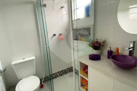 Casa à venda com 3 quartos, sendo 2 suítes,  em Vila Nova Socorro, Mogi das Cruzes, SP