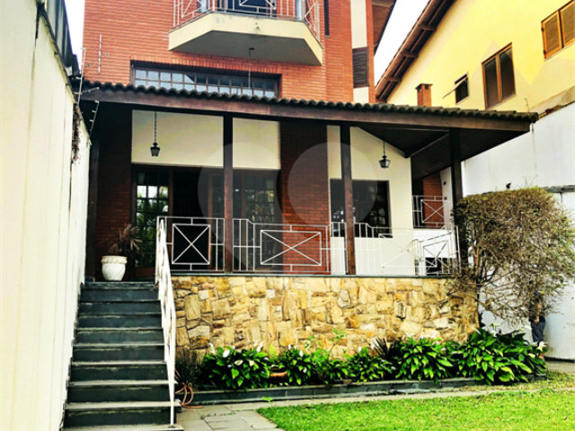 Sobrado à venda com 3 quartos, sendo 2 suítes,  em Mandaqui, São Paulo, SP