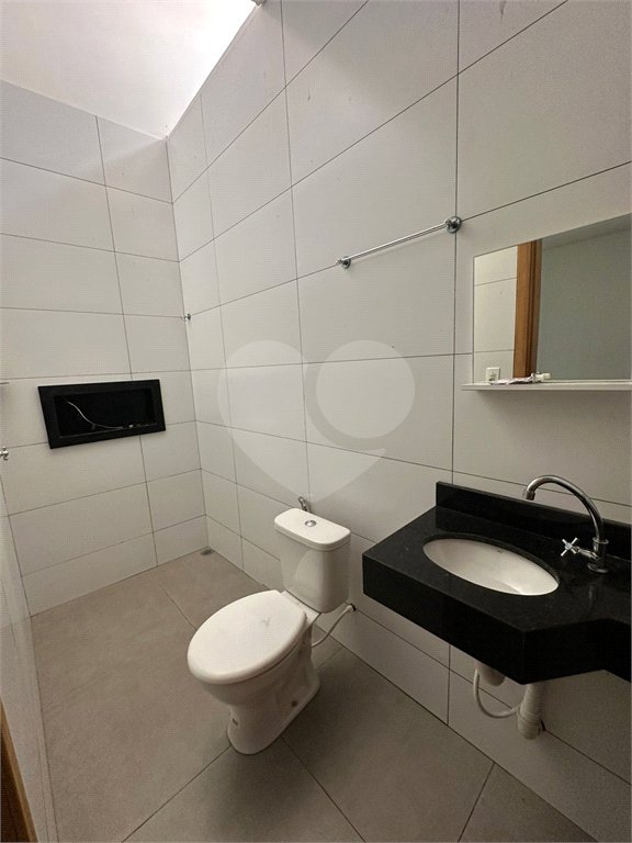 Casa para alugar com 2 quartos, sendo 1 suíte, em Parque dos Ipês III, Ponta Porã, MS