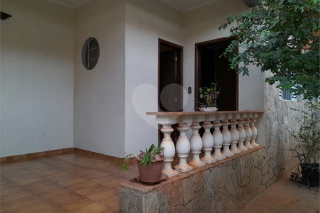 Casa à venda com 5 quartos, sendo 1 suíte,  em Jardim Anhangüera, Ribeirão Preto, SP
