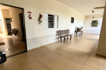 Casa à venda com 5 quartos, sendo 3 suítes,  em Jardim Novo Aeroporto, Três Lagoas, MS