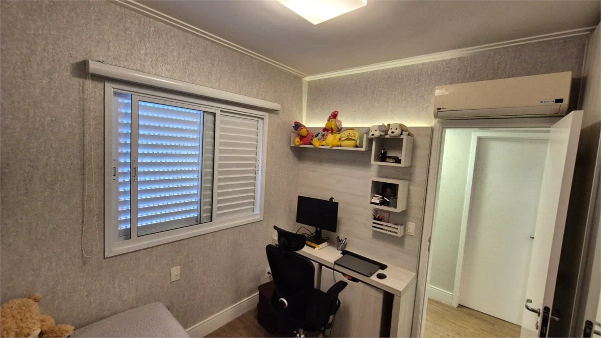 Apartamento à venda com 3 quartos, sendo 1 suíte, em Jardim Arpoador, São Paulo, SP
