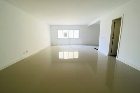 Apartamento à venda com 3 quartos, sendo 1 suíte, em Baeta Neves, São Bernardo do Campo, SP