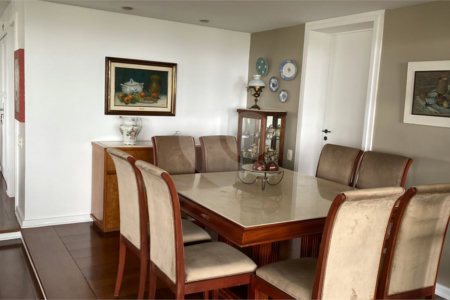 Apartamento à venda com 3 suítes em Vila Suzana, São Paulo, SP