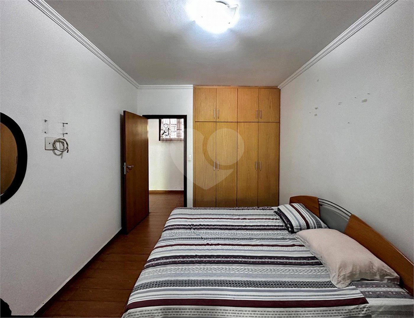 Casa à venda com 4 quartos, sendo 2 suítes,  em Interlagos, São Paulo, SP