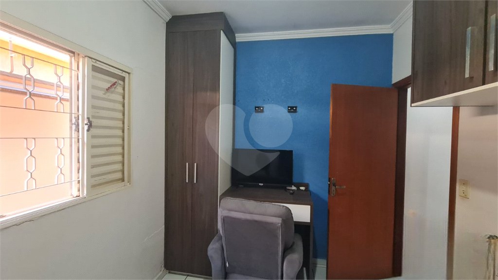 Casa à venda com 3 quartos, sendo 1 suíte, em Vila Carolina, Itapetininga, SP