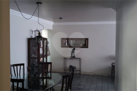 Apartamento à venda com 3 quartos, sendo 1 suíte, em Santa Cecília, São Paulo, SP