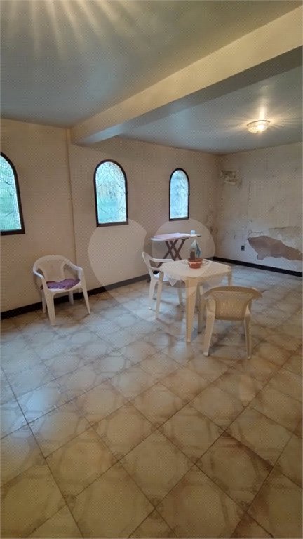 Sobrado à venda com 3 quartos, sendo 1 suíte, em Tremembé, São Paulo, SP