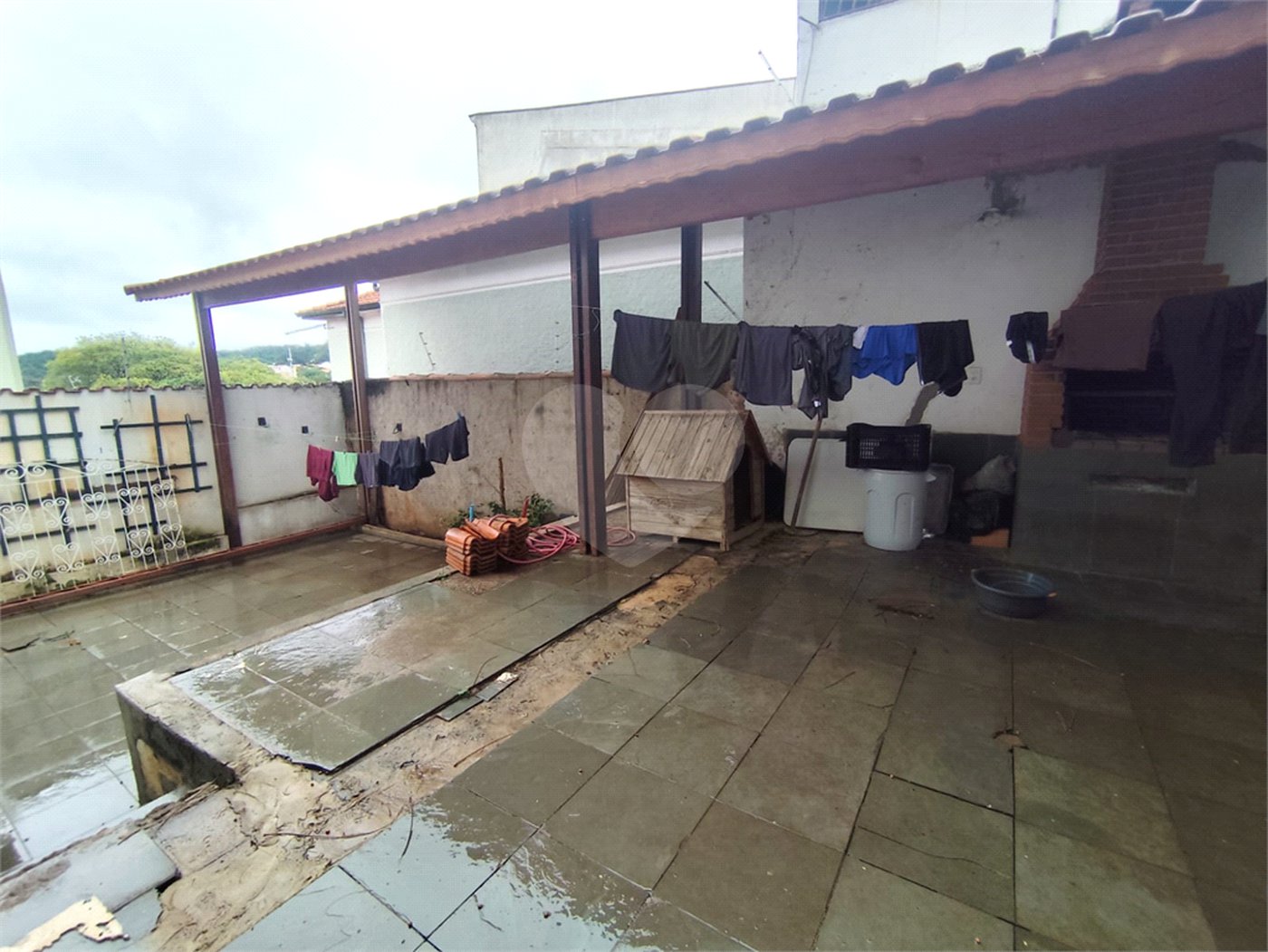 Sobrado à venda com 4 quartos, sendo 2 suítes,  em Tremembé, São Paulo, SP