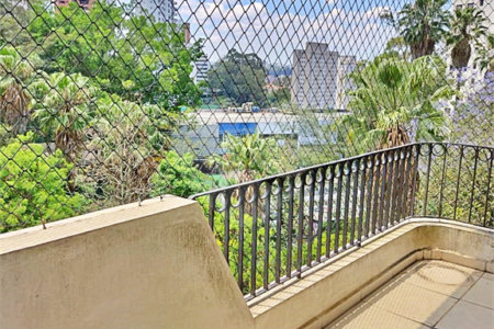 Apartamento à venda com 4 quartos, sendo 3 suítes,  em Vila Andrade, São Paulo, SP