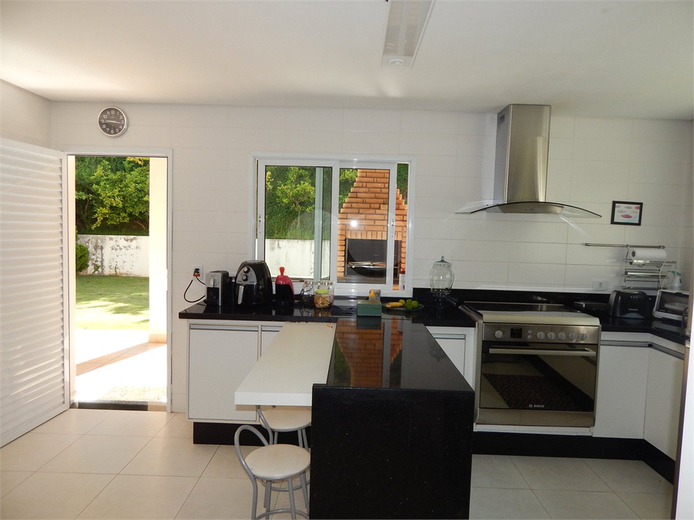 Casa à venda com 3 suítes no condomínio Alpes de Vinhedo, Vinhedo - SP