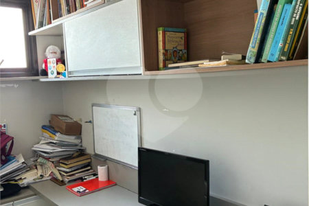Apartamento à venda com 3 suítes em Rudge Ramos, São Bernardo do Campo, SP