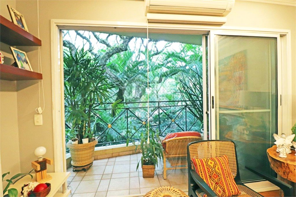 Apartamento à venda com 3 quartos, sendo 1 suíte, em City Boaçava, São Paulo, SP