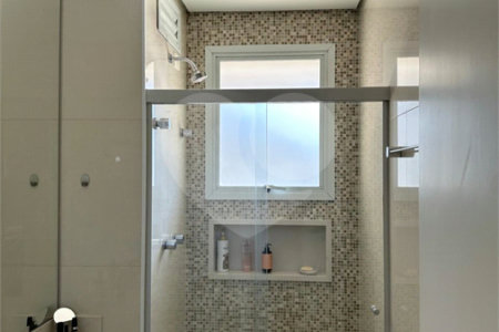 Apartamento à venda com 3 suítes em Vila Suzana, São Paulo, SP