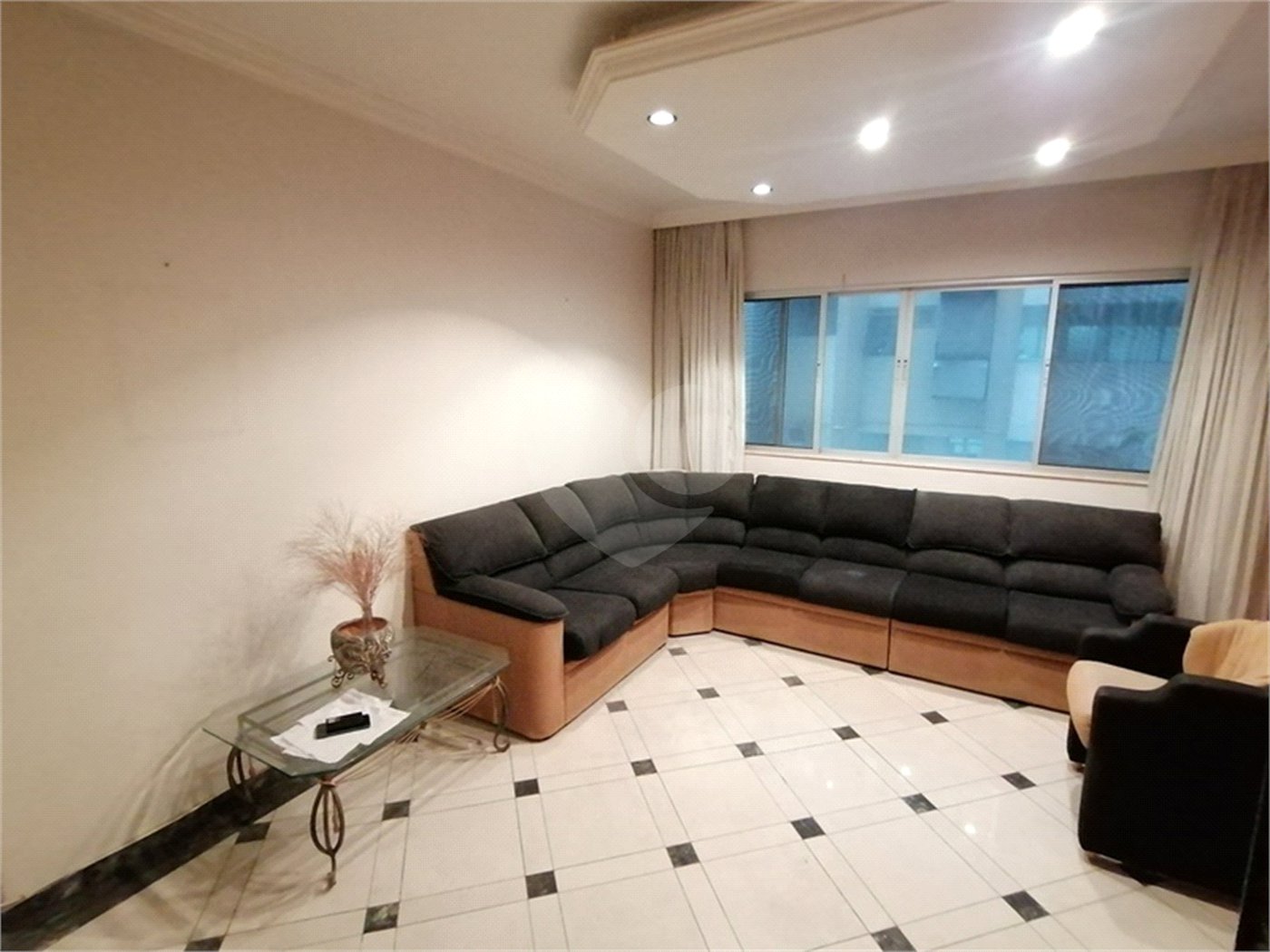 Apartamento à venda com 3 quartos, sendo 1 suíte, em Jardim Paulista, São Paulo, SP