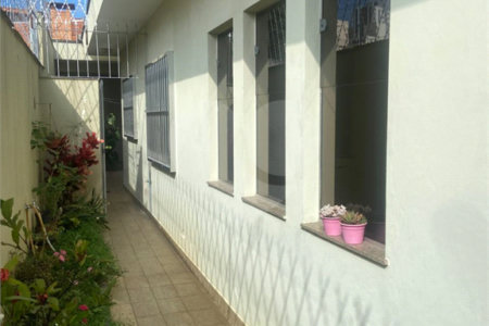 Casa Térrea para alugar com 3 quartos, sendo 1 suíte,  em Vila Ipojuca, São Paulo, SP