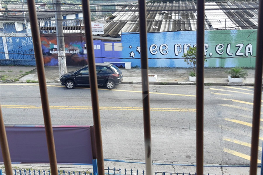 Sobrado à venda com 20 quartos em Jardim Peri, São Paulo, SP