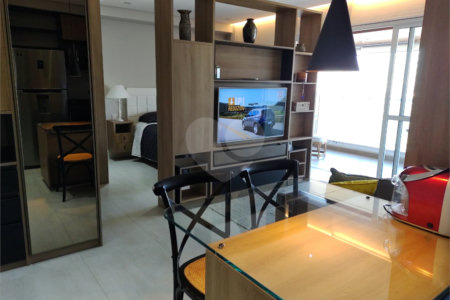 Apartamento à venda com 1 quarto em Brooklin, São Paulo, SP