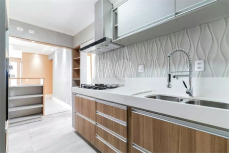 Apartamento à venda com 3 quartos, sendo 1 suíte,  em Jardim Marajoara, São Paulo, SP