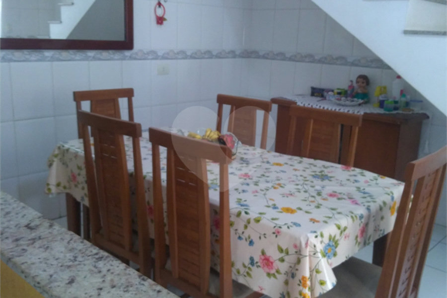Sobrado à venda com 4 quartos, sendo 3 suítes, em Limão, São Paulo, SP
