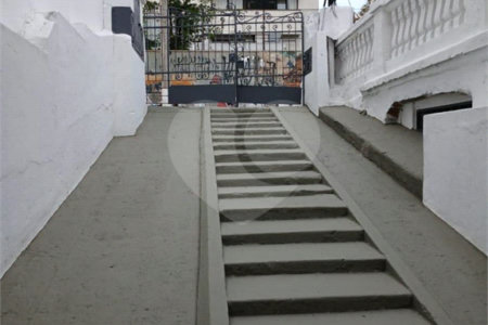 Casa à venda com 2 quartos em Vila Mariana, São Paulo, SP