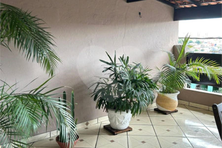 Casa à venda com 3 quartos, sendo 1 suíte, em Jardim Capão Redondo, São Paulo, SP