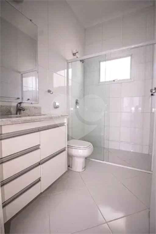 Casa à venda com 4 quartos, sendo 3 suítes,  no condomínio Altos da Serra Vi, São José dos Campos - SP