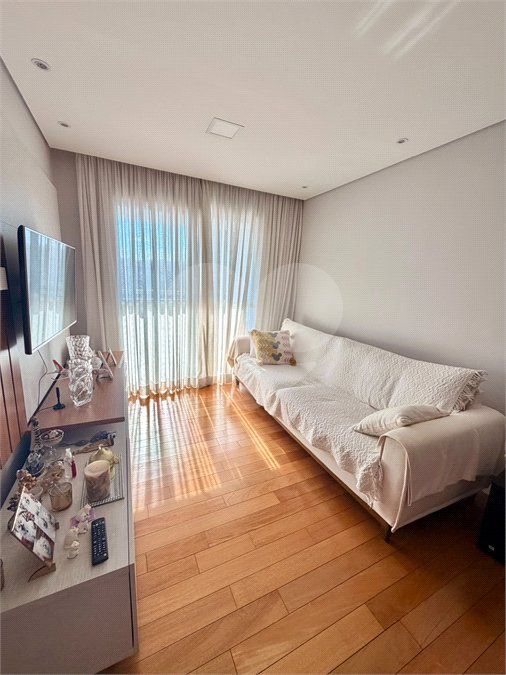 Apartamento à venda com 3 quartos, sendo 1 suíte,  em Vila Maria Alta, São Paulo, SP