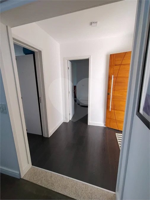 Casa à venda ou para alugar com 3 quartos, sendo 1 suíte, no condomínio Alpes da Cantareira, Mairiporã - SP