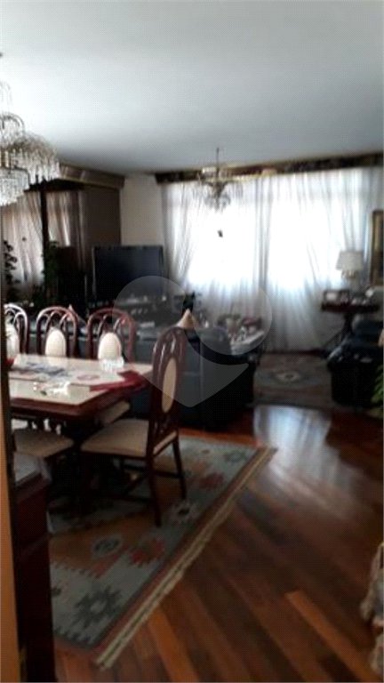 Apartamento à venda com 3 quartos, sendo 1 suíte,  em Vila Monumento, São Paulo, SP