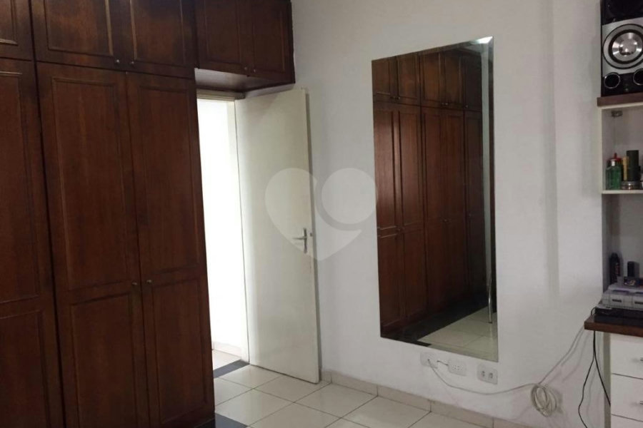 Sobrado à venda com 3 quartos, sendo 1 suíte,  em Tremembé, São Paulo, SP