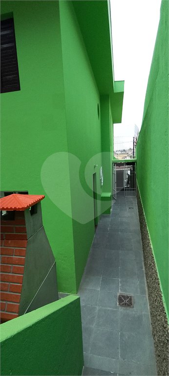 Sobrado à venda com 2 quartos em Jardim Itacolomi, São Paulo, SP