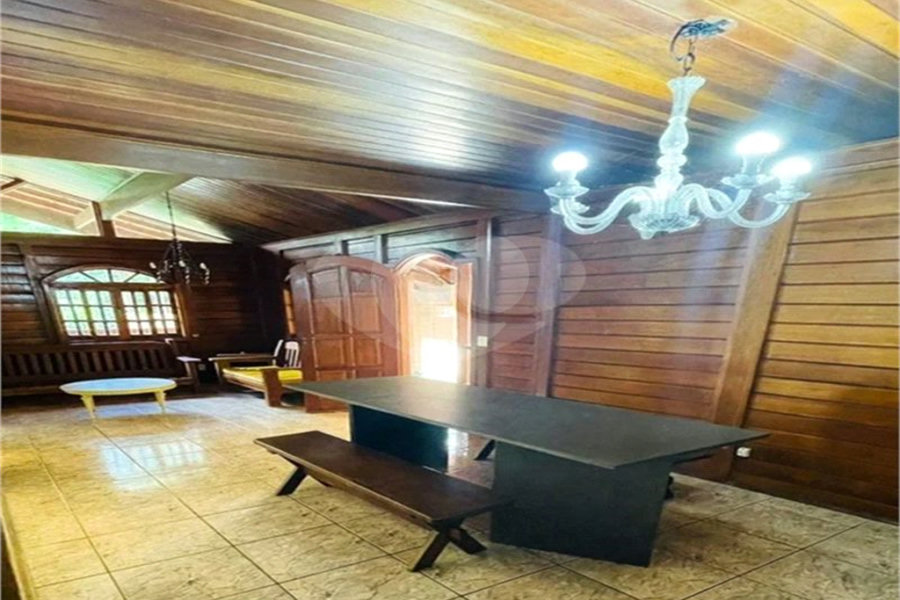 Casa à venda com 4 quartos no condomínio Sausalito, Mairiporã - SP