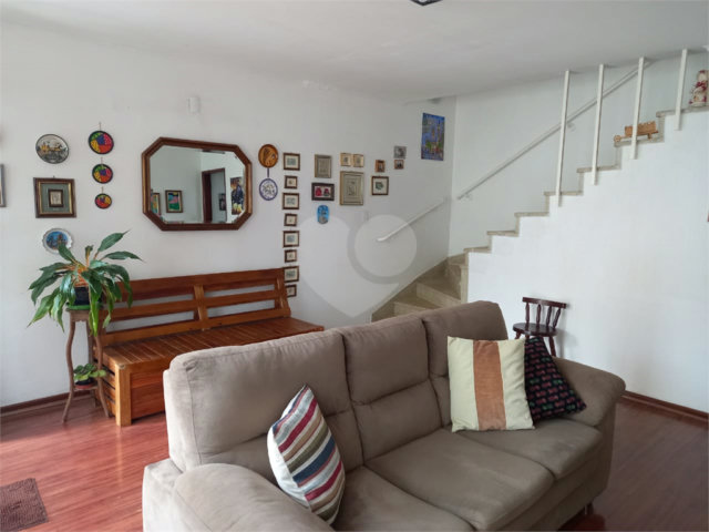 Sobrado à venda com 4 quartos, sendo 1 suíte,  em Santana, São Paulo, SP