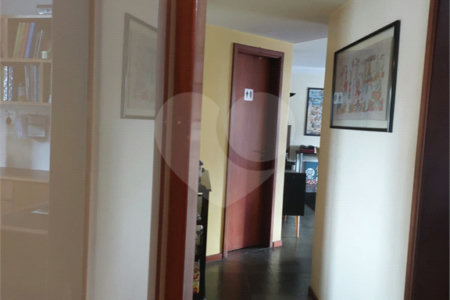 Apartamento à venda com 4 quartos, sendo 2 suítes,  no Centro, Jundiaí, SP