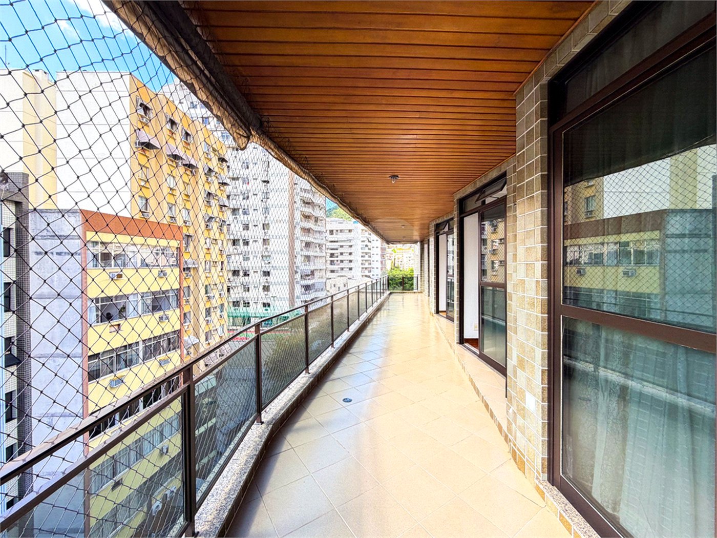 Apartamento à venda com 4 quartos, sendo 2 suítes, em Tijuca, Rio de Janeiro, RJ