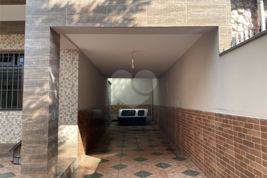 Casa Térrea à venda com 5 quartos, sendo 3 suítes, em Butantã, São Paulo, SP