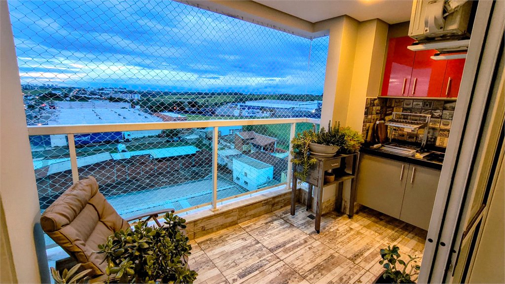 Apartamento à venda com 2 quartos, sendo 1 suíte,  em Jardim Nair Maria, Salto, SP