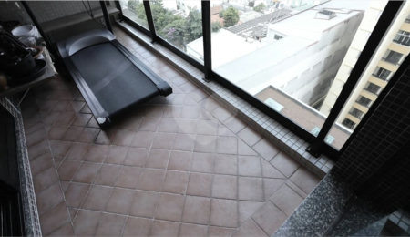 Apartamento à venda ou para alugar com 4 quartos, sendo 2 suítes,  em Santana, São Paulo, SP