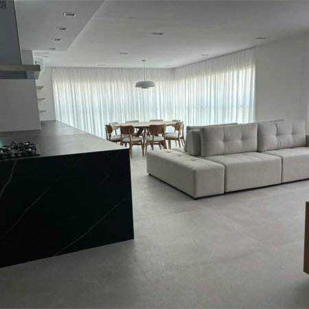 Apartamento à venda com 3 suítes em Santo Amaro, São Paulo, SP