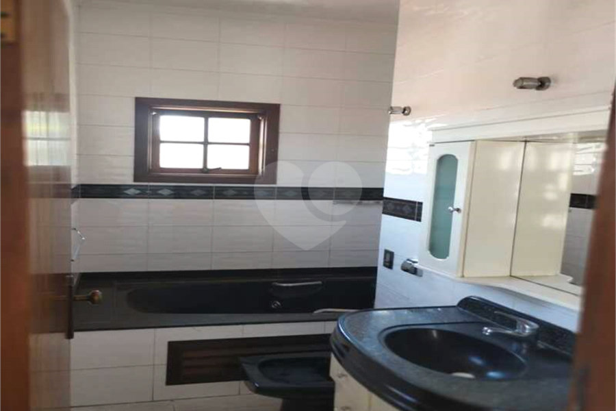 Casa à venda com 4 quartos, sendo 1 suíte,  em Santana, São Paulo, SP