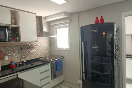 Apartamento à venda com 3 quartos, sendo 1 suíte, em Vila Gomes, São Paulo, SP