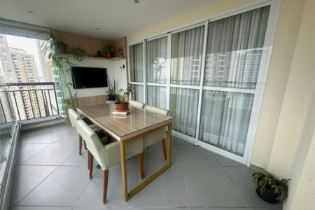 Apartamento à venda com 3 quartos, sendo 1 suíte,  em Vila Andrade, São Paulo, SP
