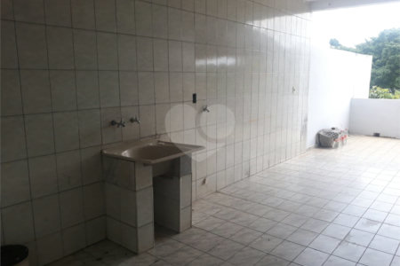 Casa Térrea à venda com 4 quartos, sendo 1 suíte, em Nova Mairinque, Mairinque, SP