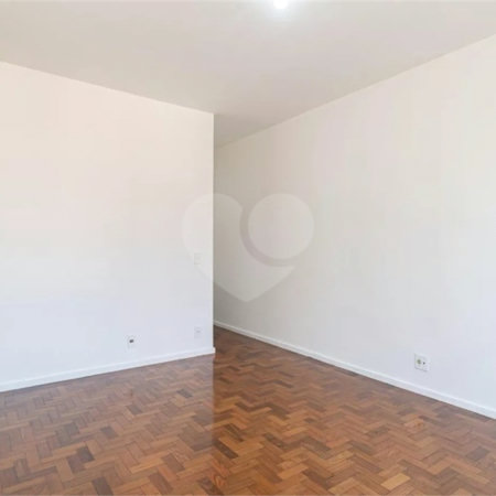 Apartamento à venda com 4 quartos, sendo 1 suíte, em Pinheiros, São Paulo, SP