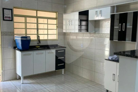 Casa à venda com 2 quartos, sendo 1 suíte, em Jardim Victório Antônio de Santi II, Araraquara, SP