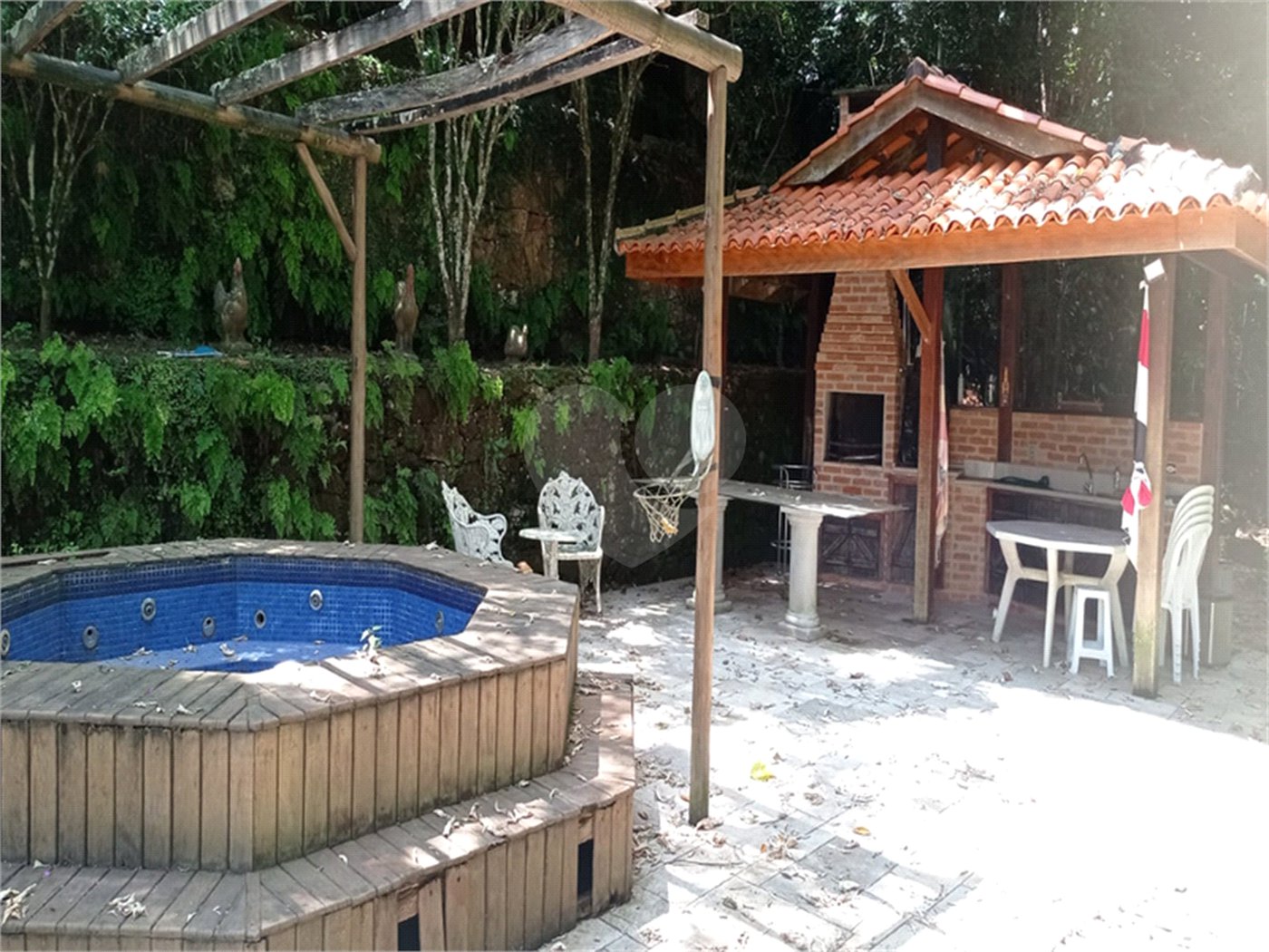 Casa Térrea à venda com 3 quartos, sendo 1 suíte, em Serra da Cantareira, Mairiporã, SP