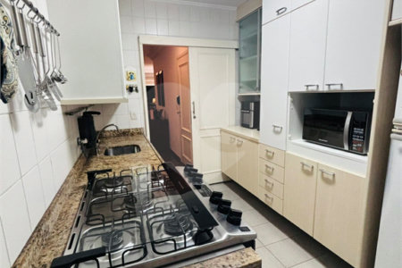 Apartamento à venda com 3 quartos, sendo 1 suíte,  em Vila Suzana, São Paulo, SP