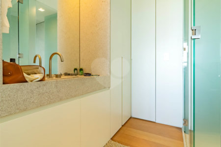 Apartamento à venda ou para alugar com 1 quarto em Vila Olímpia, São Paulo, SP