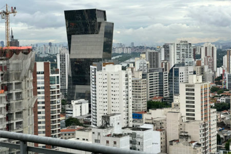 Apartamento à venda ou para alugar com 1 suíte em Pinheiros, São Paulo, SP